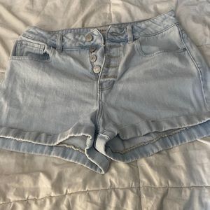 Casual button up jean shorts